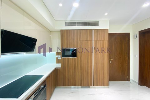6 bedrooms Villa in Doha, Qatar No. 58585 4