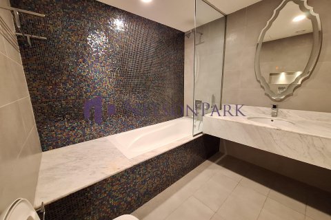 3 bedrooms Apartment in Lusail, Qatar No. 58584 12
