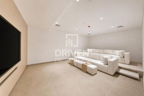 2255.04m² Villa in The World Islands, UAE No. 192179 20
