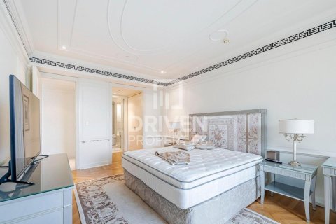 Квартира с 3 спальнями в Palazzo Versace, ОАЭ №192180 18