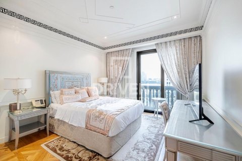 Квартира с 3 спальнями в Palazzo Versace, ОАЭ №192180 10