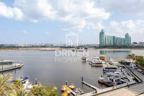 Квартира с 3 спальнями в Palazzo Versace, ОАЭ №192180 15