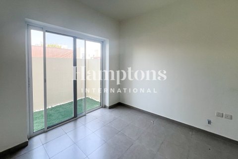 Apartment de 3 dormitorios en Dubai South (Dubai World Central), UAE No. 205652 10