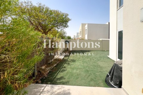 Apartment de 3 dormitorios en Dubai South (Dubai World Central), UAE No. 205652 5