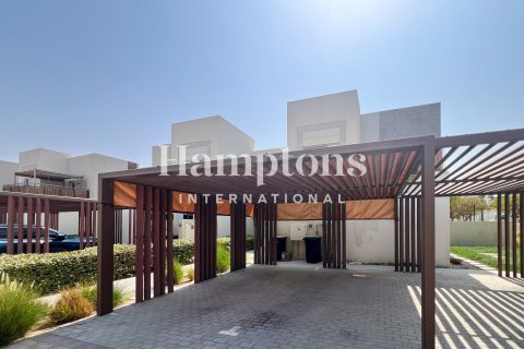 Apartment de 3 dormitorios en Dubai South (Dubai World Central), UAE No. 205652 11