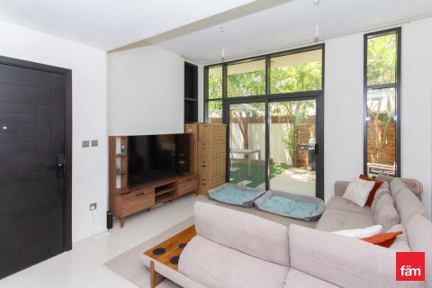3 bedrooms Townhouse in Dubai, UAE No. 165278 6