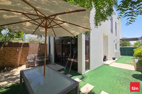 3 bedrooms Townhouse in Dubai, UAE No. 165278 4