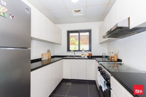 3 bedrooms Townhouse in Dubai, UAE No. 165278 5