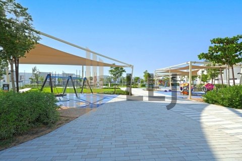 Villa de 3 dormitorios en  Yas Island, UAE No. 38530 11
