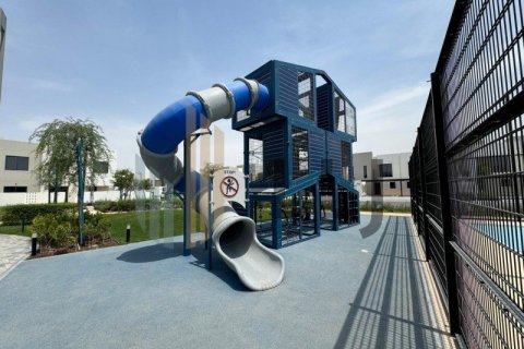Villa de 3 dormitorios en  Yas Island, UAE No. 38530 7