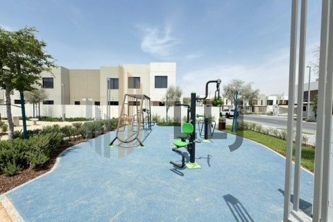 Villa de 3 dormitorios en  Yas Island, UAE No. 38530 8