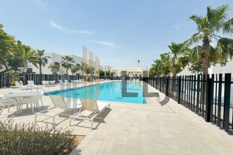 Villa de 3 dormitorios en  Yas Island, UAE No. 38530 9