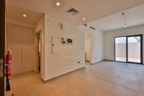 2 bedrooms Townhouse on the Yas Island, UAE No. 90332 25