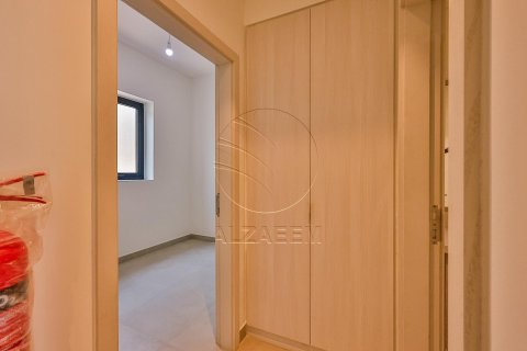2 bedrooms Townhouse on the Yas Island, UAE No. 90332 18