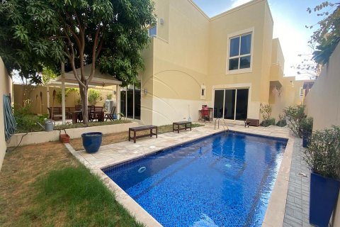Villa de 5 dormitorios en Al Raha Gardens, UAE No. 90317 15
