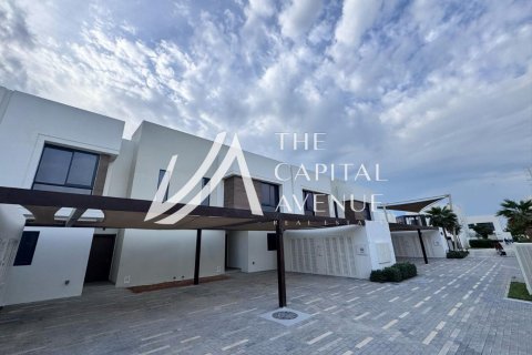 Townhouse de 3 dormitorios en  Yas Island, UAE No. 86860 2