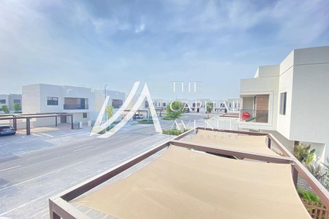 Townhouse de 3 dormitorios en  Yas Island, UAE No. 86860 6