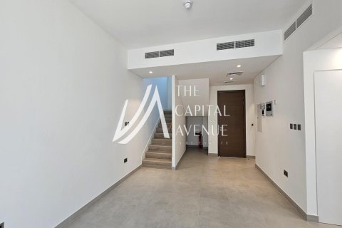 Townhouse de 3 dormitorios en  Yas Island, UAE No. 86860 4