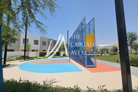 Townhouse de 3 dormitorios en  Yas Island, UAE No. 86860 14
