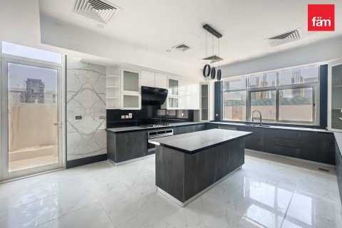 Villa de 6 chambres à Dubai, UAE No. 101223 23