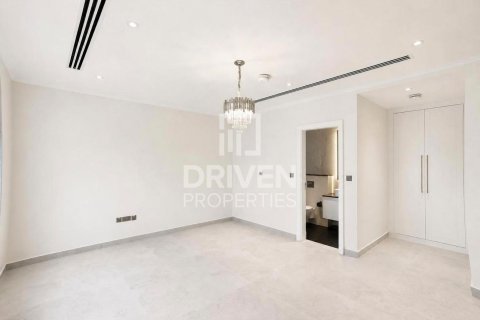 Вилла с 4 спальнями в Jumeirah Park, ОАЭ №209983 11