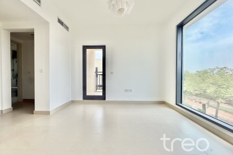 Villa de 4 dormitorios en Dubai Hills Estate, UAE No. 173983 28