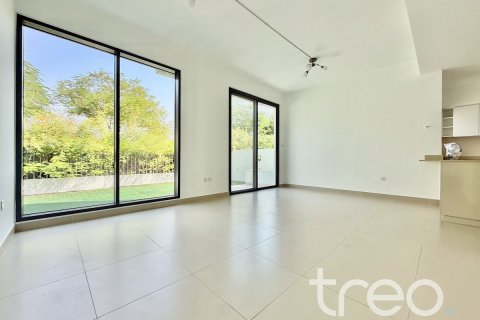 Townhouse de 4 dormitorios en Maple 3, UAE No. 173985 8