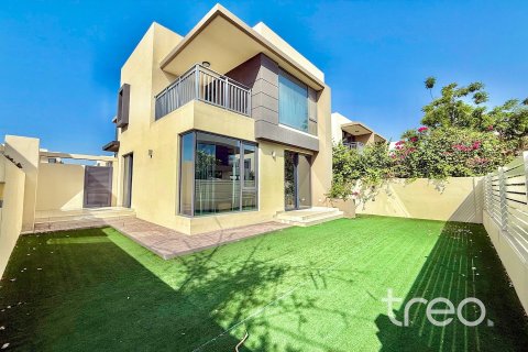 Townhouse de 4 dormitorios en Maple 2, UAE No. 173986