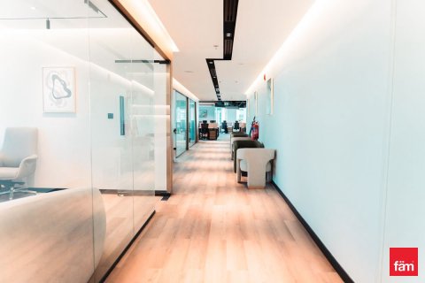 368.5m² Office in Dubai, UAE No. 143468 16