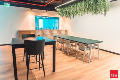 368.5m² Office in Dubai, UAE No. 143468 14