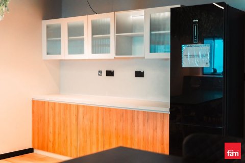 368.5m² Office in Dubai, UAE No. 143468 15