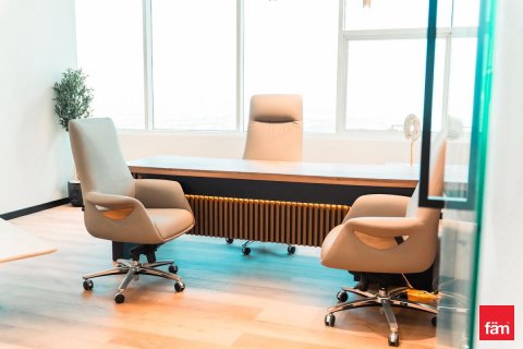 368.5m² Office in Dubai, UAE No. 143468 19