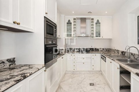 2 bedrooms Apartment in Downtown Dubai (Downtown Burj Dubai), UAE No. 191798 14