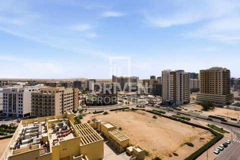 Квартира с 2 спальнями в Dubai Residence Complex, ОАЭ №193750 5