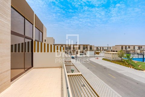 4 bedrooms Townhouse in District 11, UAE No. 188607 24