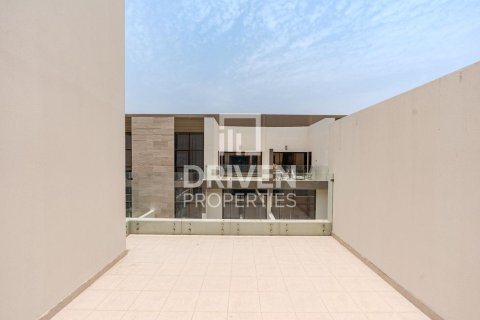 4 bedrooms Townhouse in District 11, UAE No. 188607 19