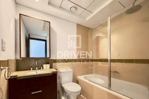 Квартира с 1 спальней в 29 Burj Boulevard, ОАЭ №188612 8