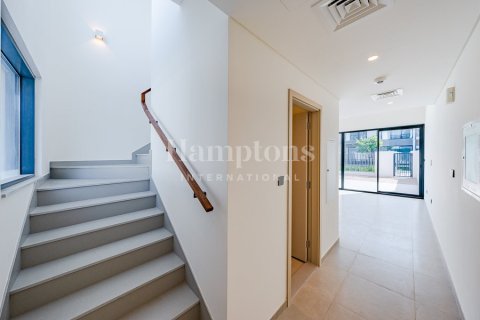Villa de 3 dormitorios en Sweden, UAE No. 72986 12