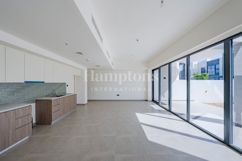Villa de 3 dormitorios en Sweden, UAE No. 72986 10