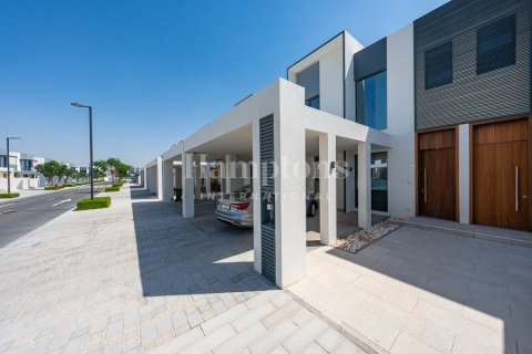 Villa de 3 dormitorios en Sweden, UAE No. 72986 9