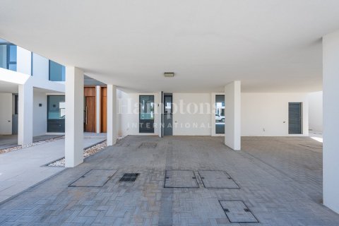Villa de 3 dormitorios en Sweden, UAE No. 72986 8