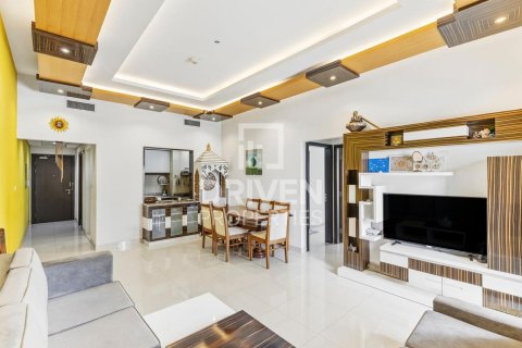 Appartement de 2 chambres à Dubai Sports City, UAE No. 200480 4