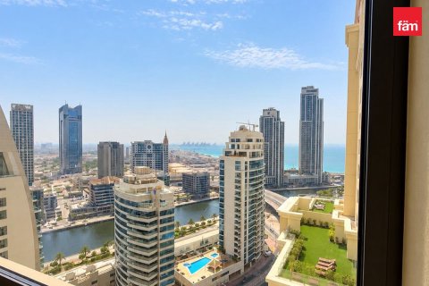 3 bedrooms Apartment in Dubai, UAE No. 210605