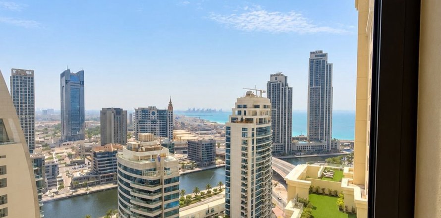 3 bedrooms Apartment in Dubai, UAE No. 210605