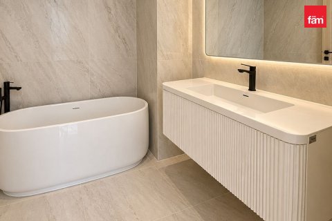 3 bedrooms Apartment in Dubai, UAE No. 210605 13