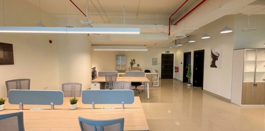 126.9m² Office in Business Bay, UAE No. 210603