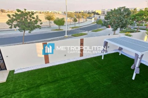 Villa de 4 dormitorios en Yas Island, UAE No. 143121 12