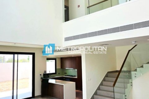 Villa de 4 dormitorios en Yas Island, UAE No. 143121 3