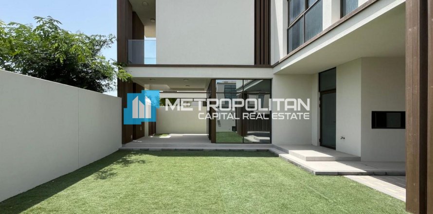 Townhouse de 3 dormitorios en Abu Dhabi, UAE No. 143125