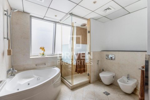 Appartement de 4 chambres  No. 121254 23